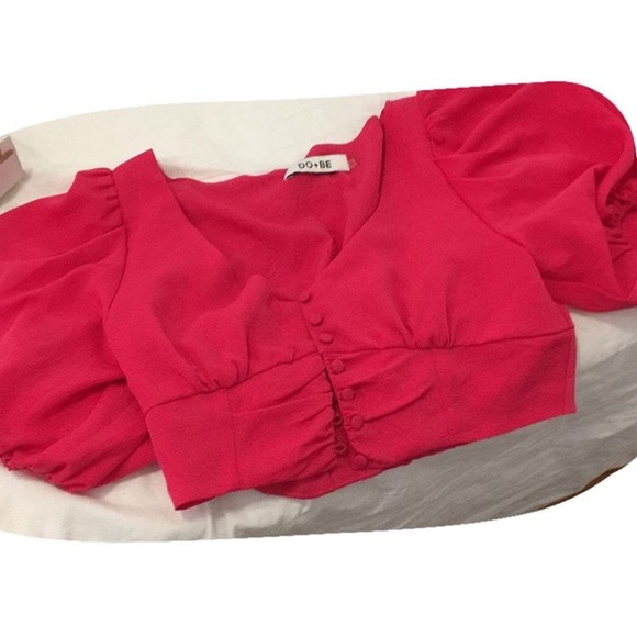 Festival style neon pink cropped shirt (worn once) - Picture 2 of 2